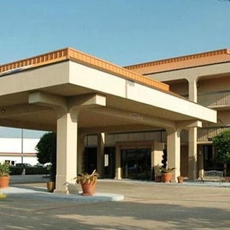 Executive Inn Dallas Exterior photo